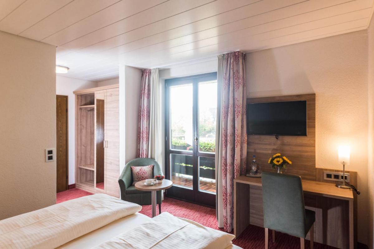 Hotel Stegner Roedelsee Екстер'єр фото