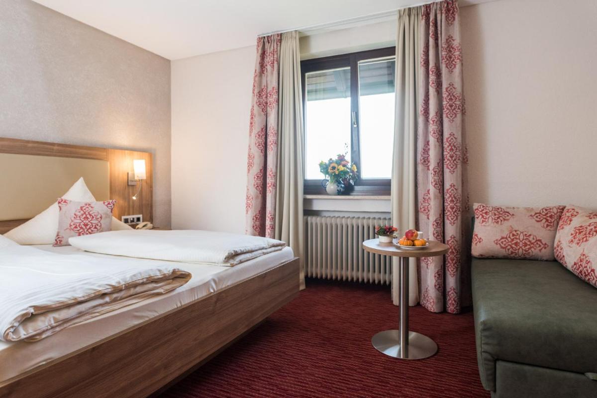 Hotel Stegner Roedelsee Екстер'єр фото